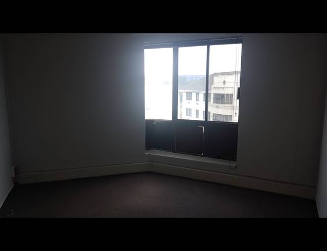 90M² OFFICE TO LET IN TYGER VALLEY